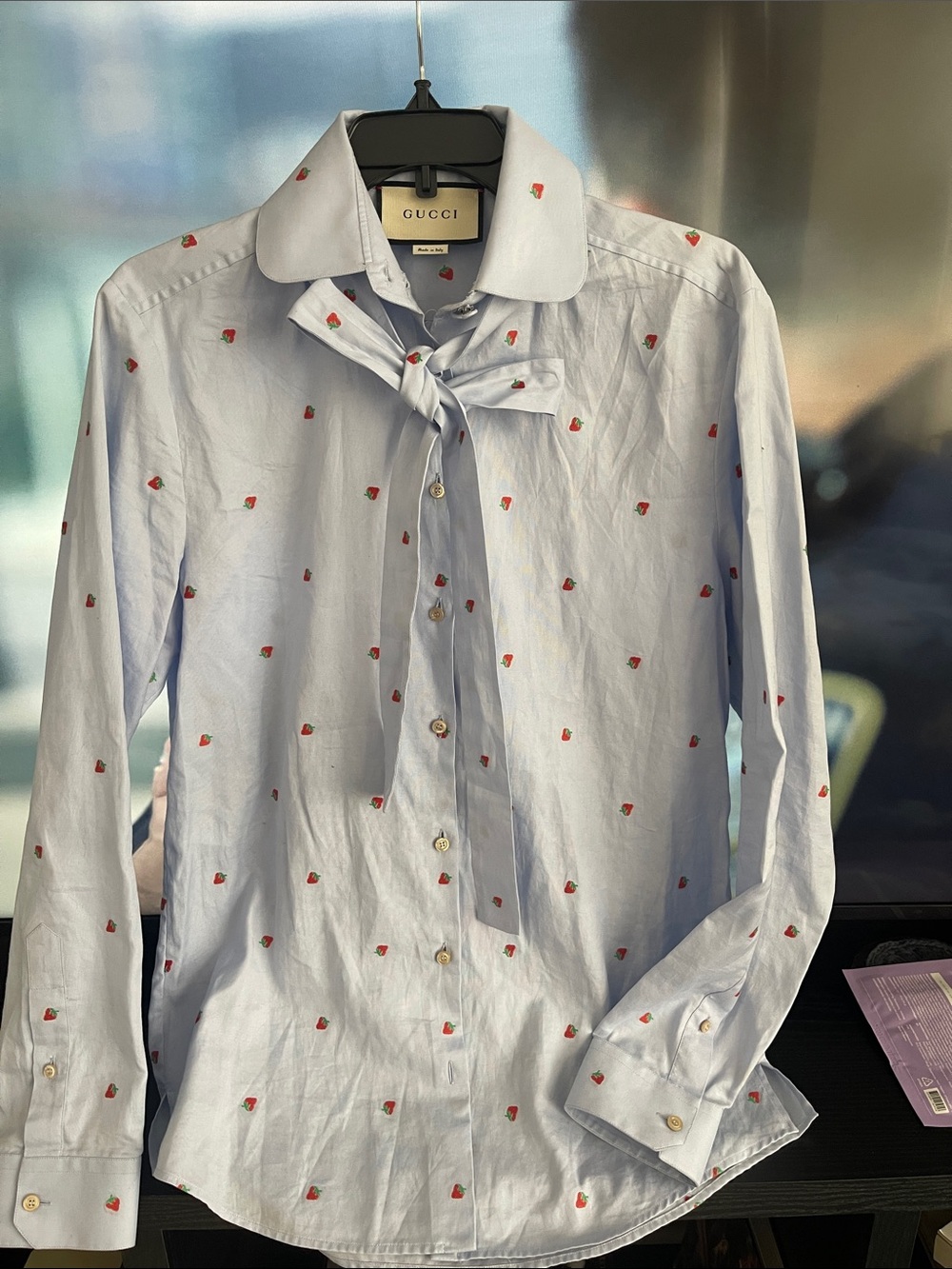 Gucci cotton shirt with tie size 42 or S or M